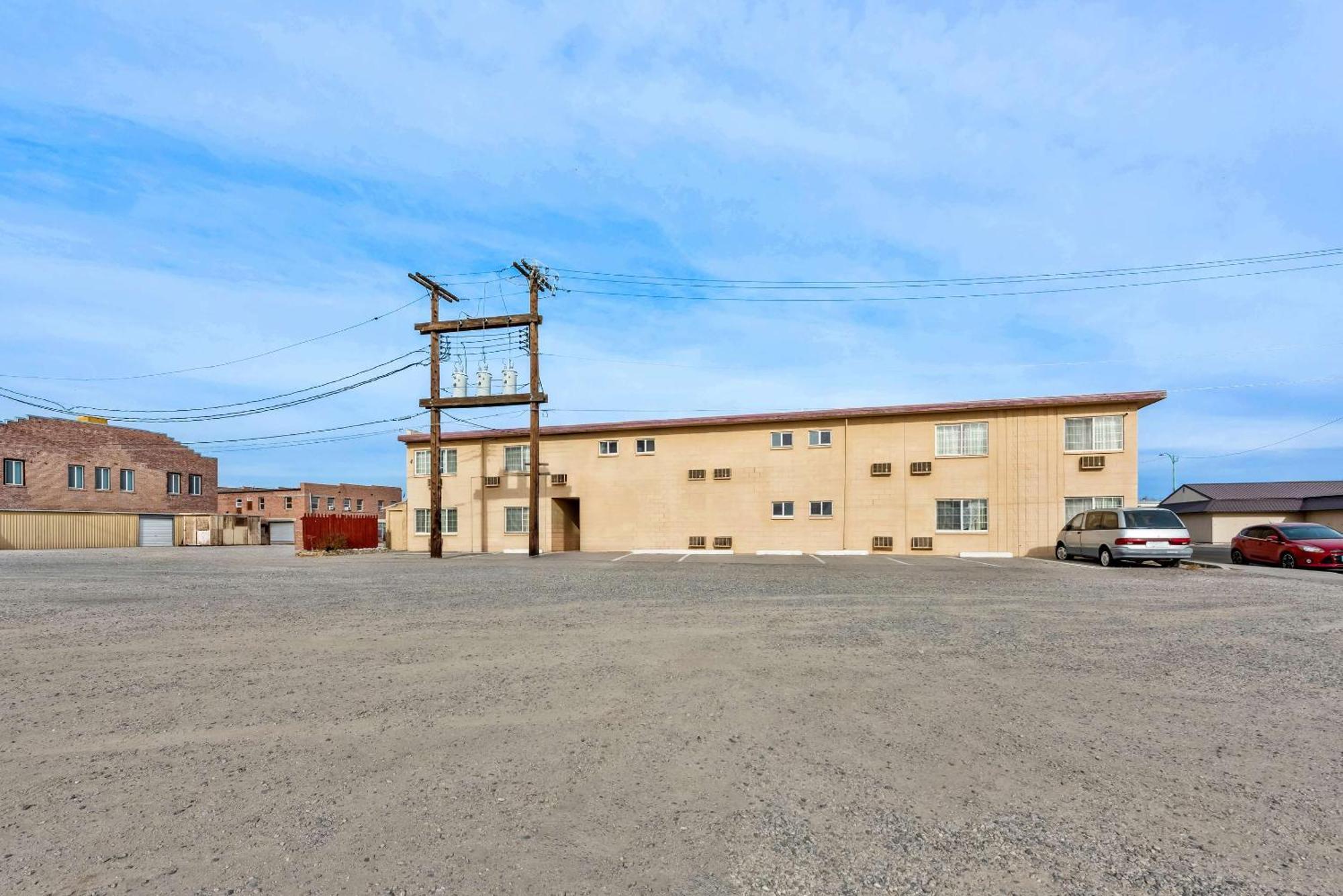 Econo Lodge Fallon Naval Air Station Area Exterior photo
